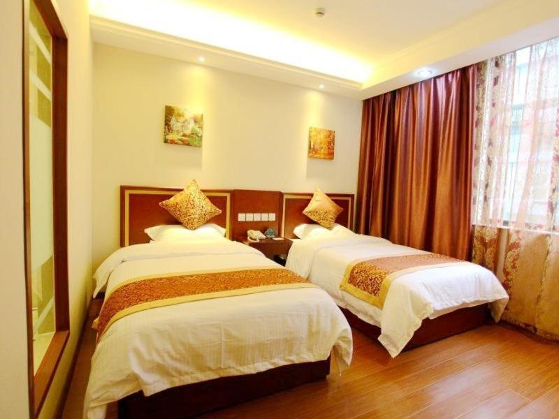 Greentree Hongqiao Metro Station Express Khách sạn 3*