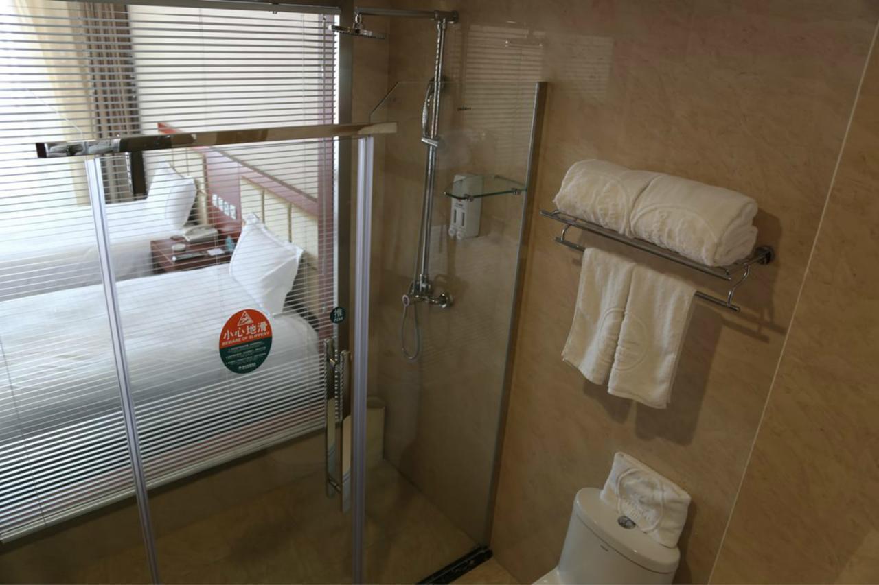 Greentree Hongqiao Metro Station Express Khách sạn 3*